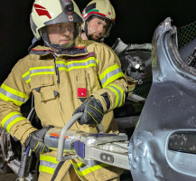 Technische Übung Gruppe 2 24.04.2025