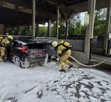 Übung Gruppe 2 28.05.2025 Autobrand