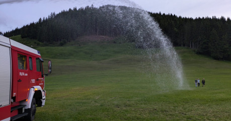 PXL_20250604_190933478