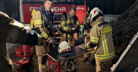 PXL_20251106_195315775