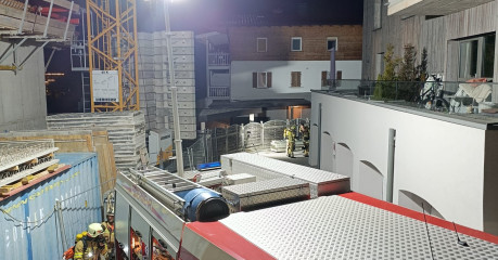 WhatsApp Image 2026-03-19 at 22.00.13 (5)