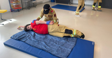 WhatsApp Image 2026-04-12 at 09.19.22 (1)