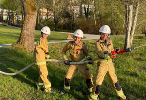 Übung der Feuerwehr Jugend 17.04.2026
